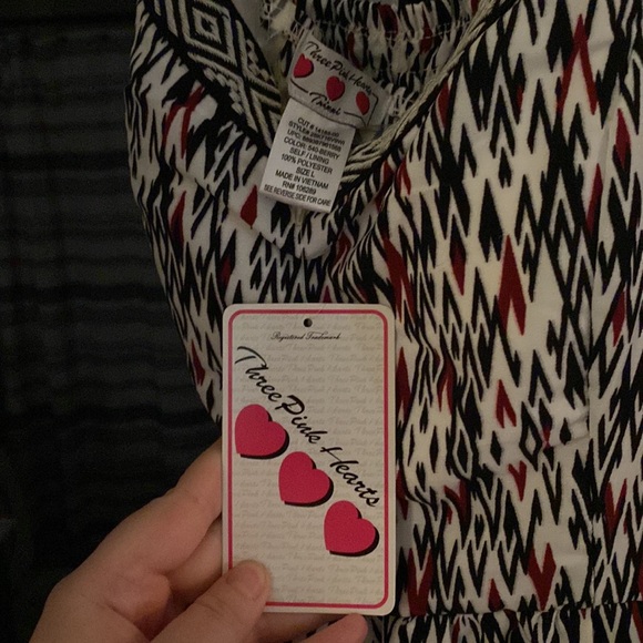 Brand new with tags - Picture 2 of 3